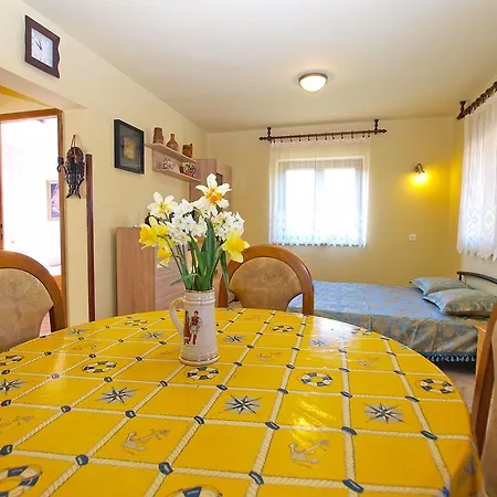 Apartment Marija 1294 * Банджоле
