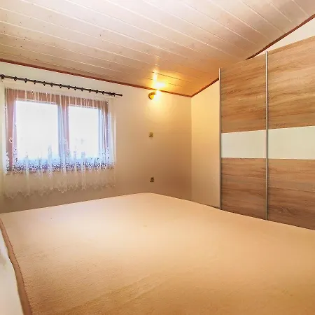 Apartment Marija 1294 * Банджоле